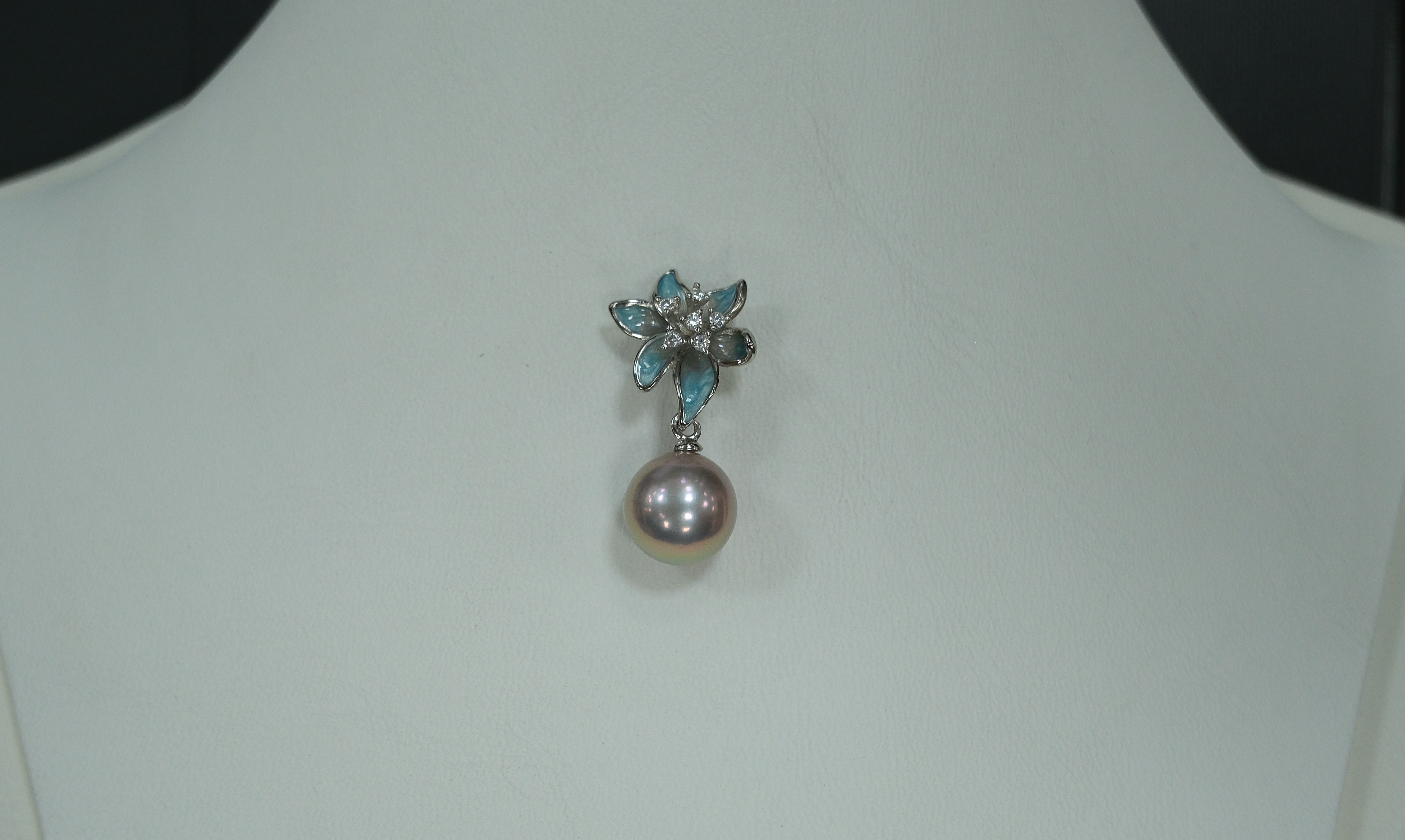 Серебряная подвеска с жемчугом Эдисон "Цветок"